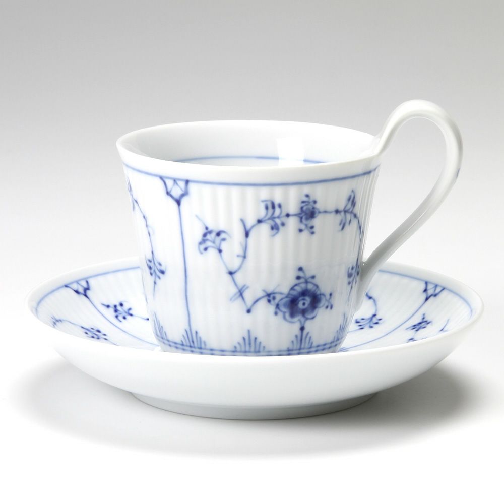 ロイヤルコペンハーゲン（Royal Copenhagen） ブルー フルーテッド プレイン ティーカップ＆ソーサー（ハイハンドル） 240ml 1101092／1017176