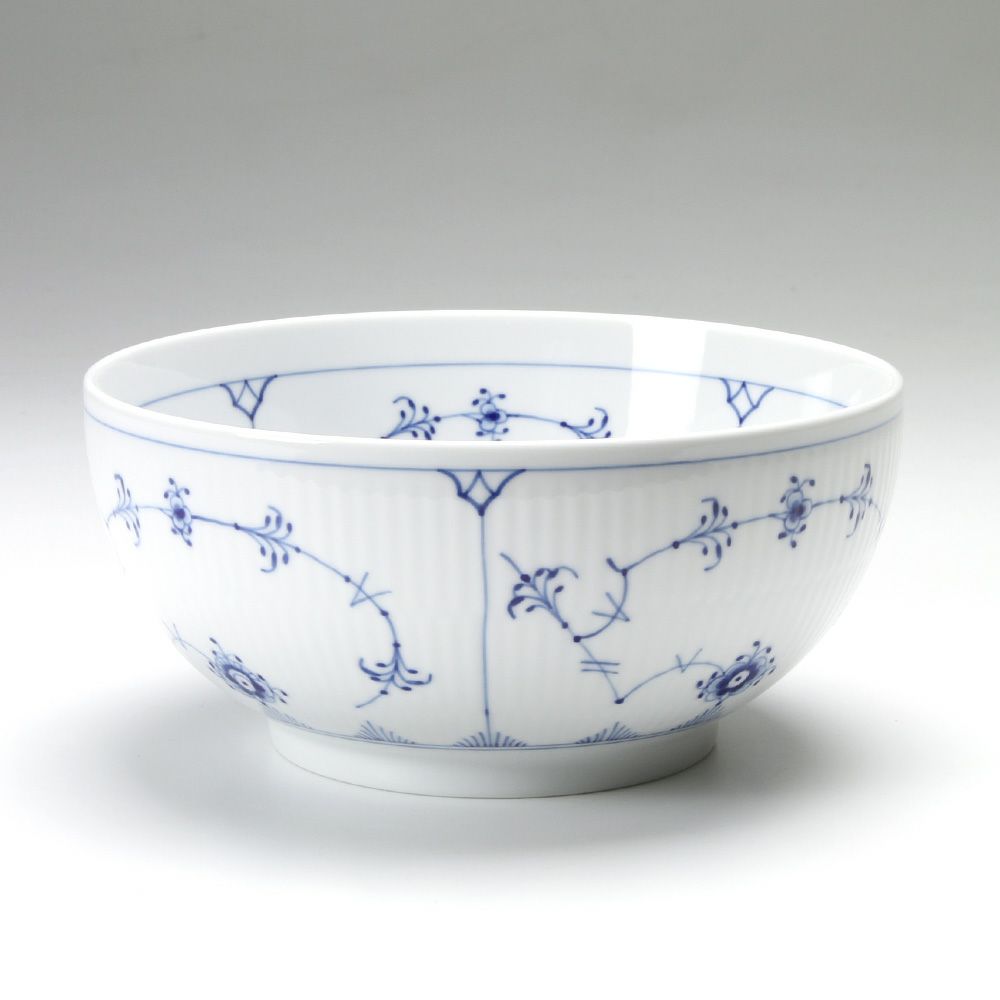 ロイヤルコペンハーゲン（Royal Copenhagen） ブルー フルーテッド プレイン ボウル 18×8.5cm 1101456／1017190