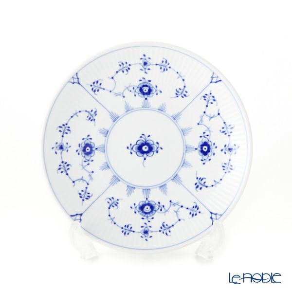 ロイヤルコペンハーゲン（Royal Copenhagen） ブルー フルーテッド プレイン クーププレート 15cm 1101725