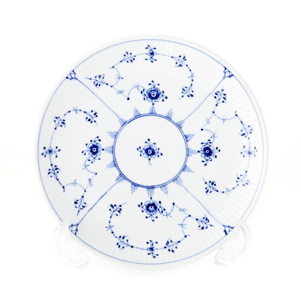 ロイヤルコペンハーゲン（Royal Copenhagen） ブルー フルーテッド プレイン クーププレート 19cm 1101729