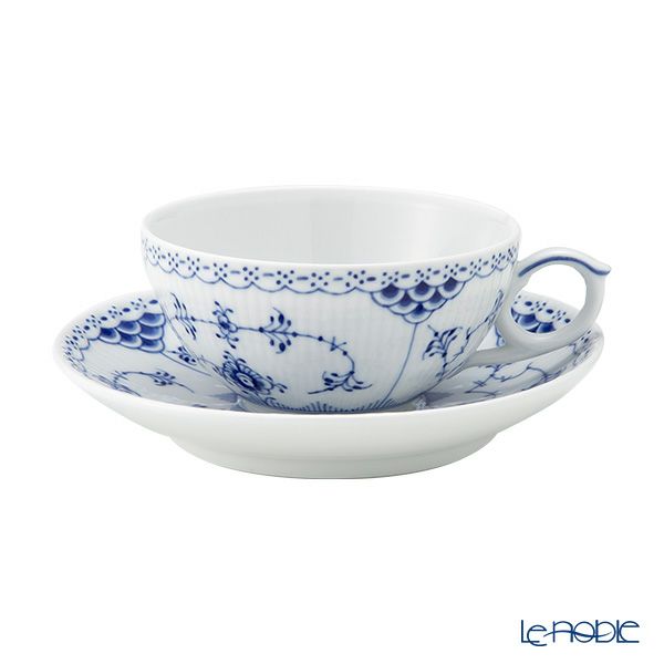 ロイヤルコペンハーゲン（Royal Copenhagen） ブルー フルーテッド ハーフレース ティーカップ＆ソーサー 200ml 1102080／1017206