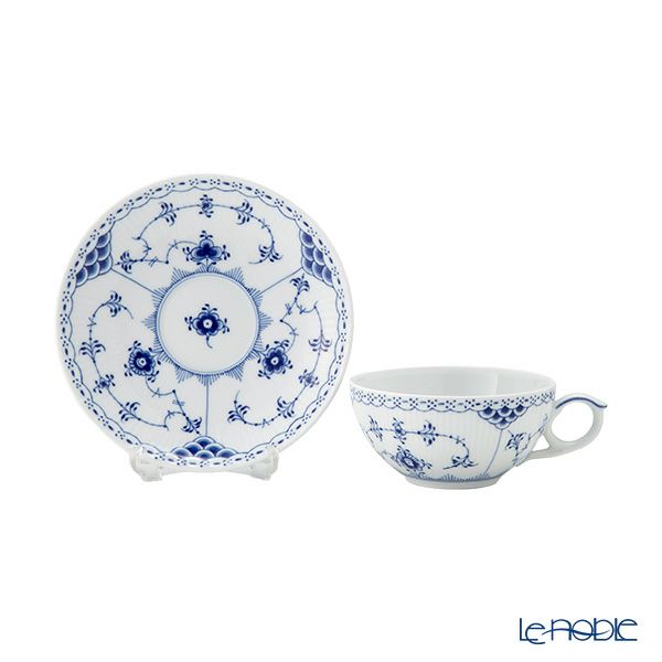 ロイヤルコペンハーゲン（Royal Copenhagen） ブルー フルーテッド ハーフレース ティーカップ＆ソーサー 200ml 1102080／1017206