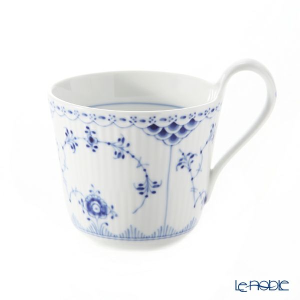 ロイヤルコペンハーゲン（Royal Copenhagen） ブルー フルーテッド ハーフレース ハイハンドル マグ 330ml 1102090／1026447