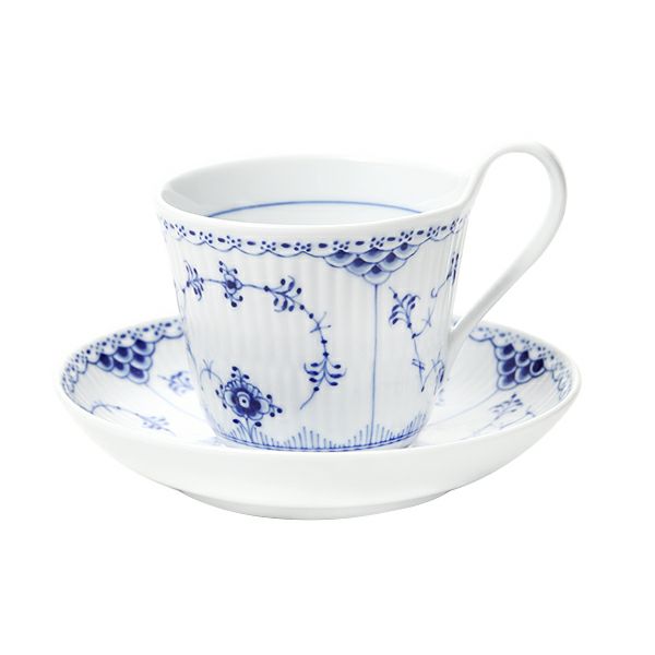 ロイヤルコペンハーゲン（Royal Copenhagen） ブルー フルーテッド ハーフレース ティーカップ＆ソーサー ハイハンドル 240ml 1102092／1055308