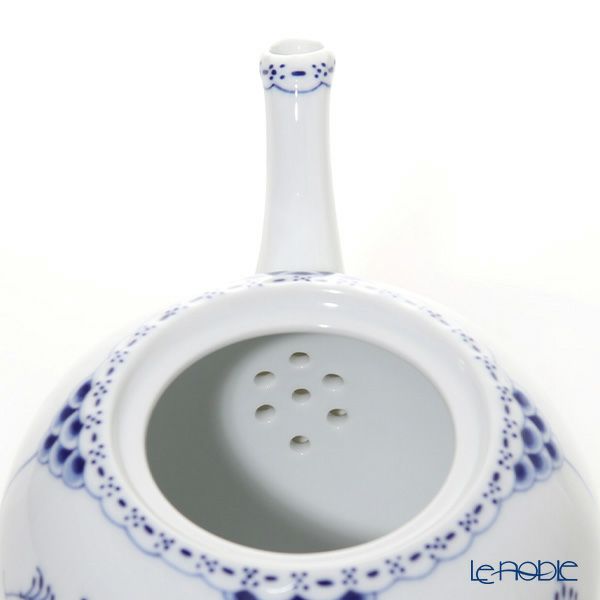 ロイヤルコペンハーゲン（Royal Copenhagen） ブルー フルーテッド ハーフレース ティーポット（L） 1000ml 1102141／1017209