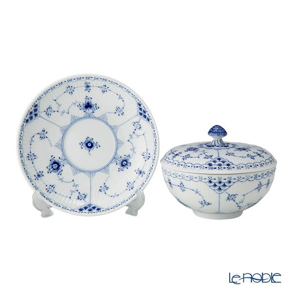 ロイヤルコペンハーゲン（Royal Copenhagen） ブルー フルーテッド ハーフレース ボウル ＆ ソーサー蓋付 380ml 1102277／1066921