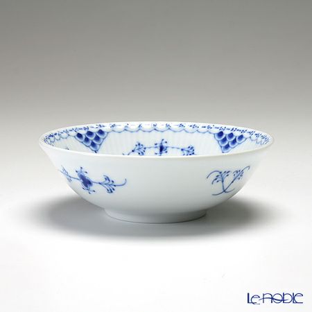 ロイヤルコペンハーゲン（Royal Copenhagen） ブルー フルーテッド ハーフレース ボウル（S） 5.5×16cm 1102574／1017217