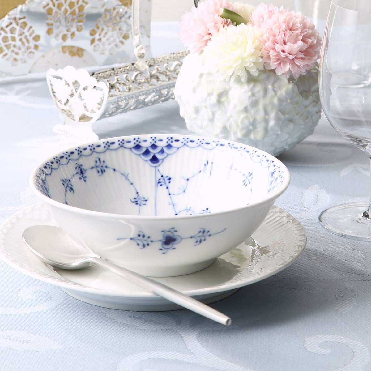 ロイヤルコペンハーゲン（Royal Copenhagen） ブルー フルーテッド ハーフレース ボウル（S） 5.5×16cm 1102574／1017217