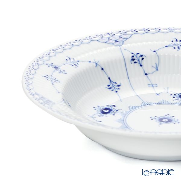 ロイヤルコペンハーゲン（Royal Copenhagen） ブルー フルーテッド ハーフレース プレート（ディープ） 21cm 1102604／1017221