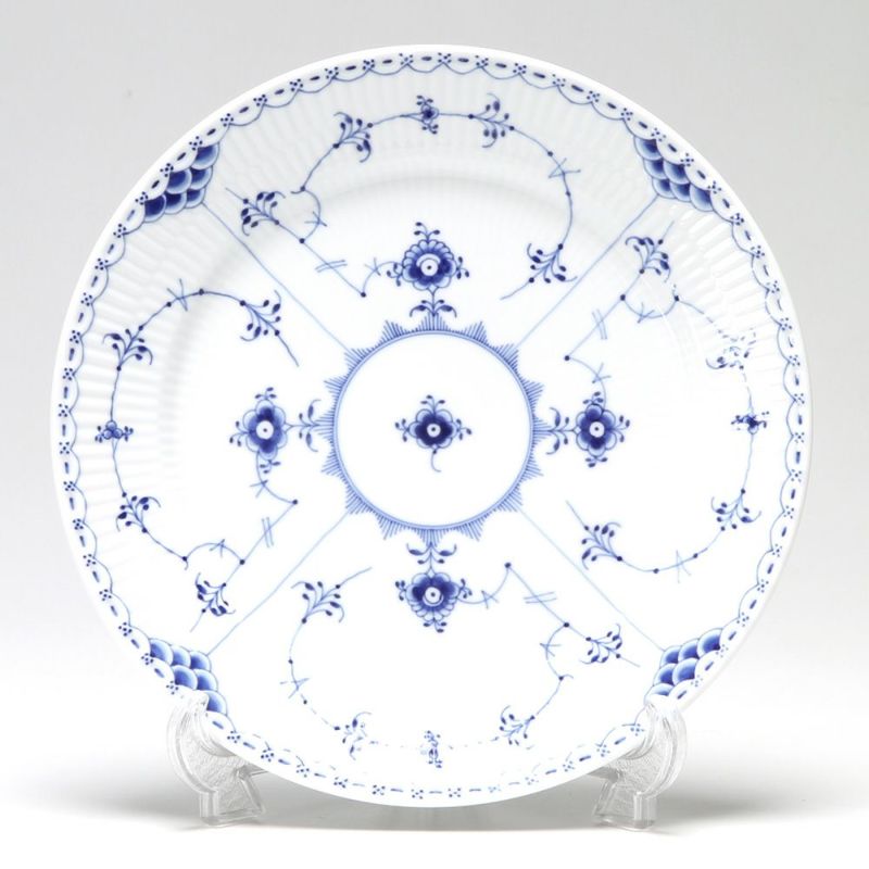 ロイヤルコペンハーゲン（Royal Copenhagen） ブルー フルーテッド ハーフレース プレート（フラット） 27cm 1102627／1017225