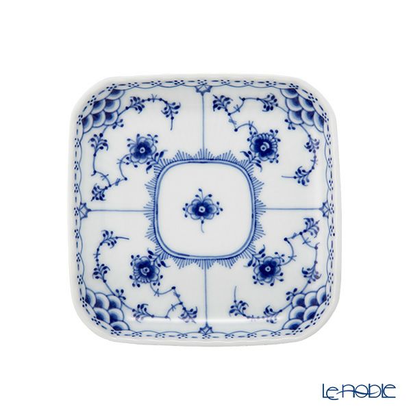 ロイヤルコペンハーゲン（Royal Copenhagen） ブルー フルーテッド ハーフレース スモールスクエアディッシュ 10.5cm 1102709／1066922