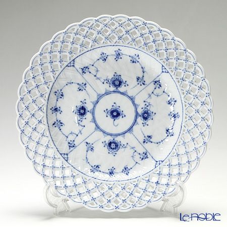 ロイヤルコペンハーゲン（Royal Copenhagen） ブルー フルーテッド フルレース プレート（オープンワーク） 25cm 1103638／1017242