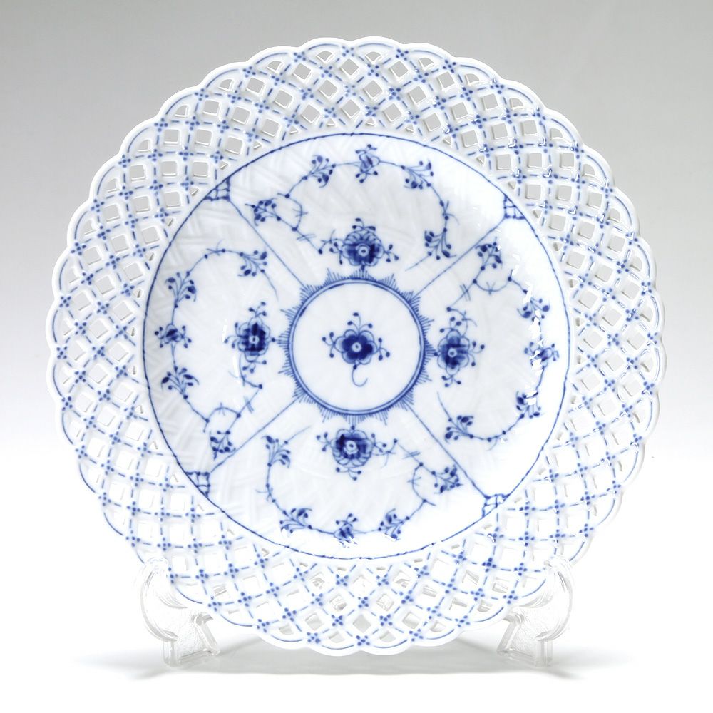 ロイヤルコペンハーゲン（Royal Copenhagen） ブルー フルーテッド フルレース プレート（オープンワーク） 25cm 1103638／1017242