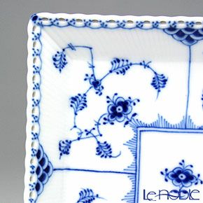 ロイヤルコペンハーゲン（Royal Copenhagen） ブルー フルーテッド フルレース プレートスクエア（スモール） 1103714