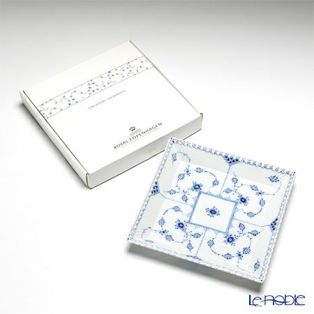 ロイヤルコペンハーゲン（Royal Copenhagen） ブルー フルーテッド フルレース プレートスクエア（ラージ） 21.5cm 1103722