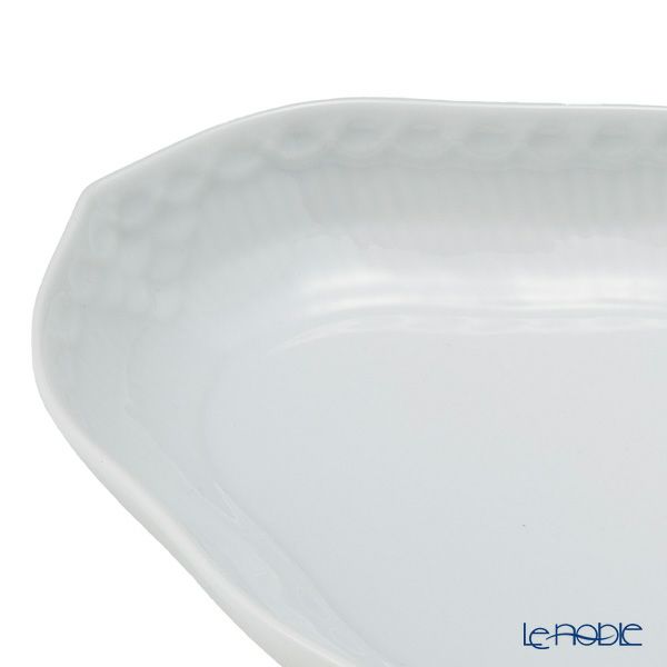 ロイヤルコペンハーゲン（Royal Copenhagen） ホワイト フルーテッド ハーフレース ディッシュ 22×15.5cm 1128353／1017283