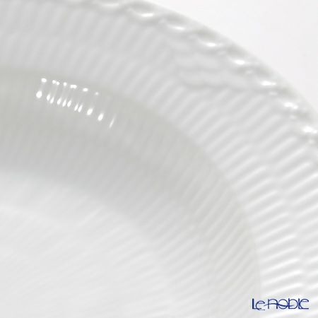 ロイヤルコペンハーゲン（Royal Copenhagen） ホワイト フルーテッド ハーフレース ディッシュ（楕円） 36.5×29cm 1128375／1017285