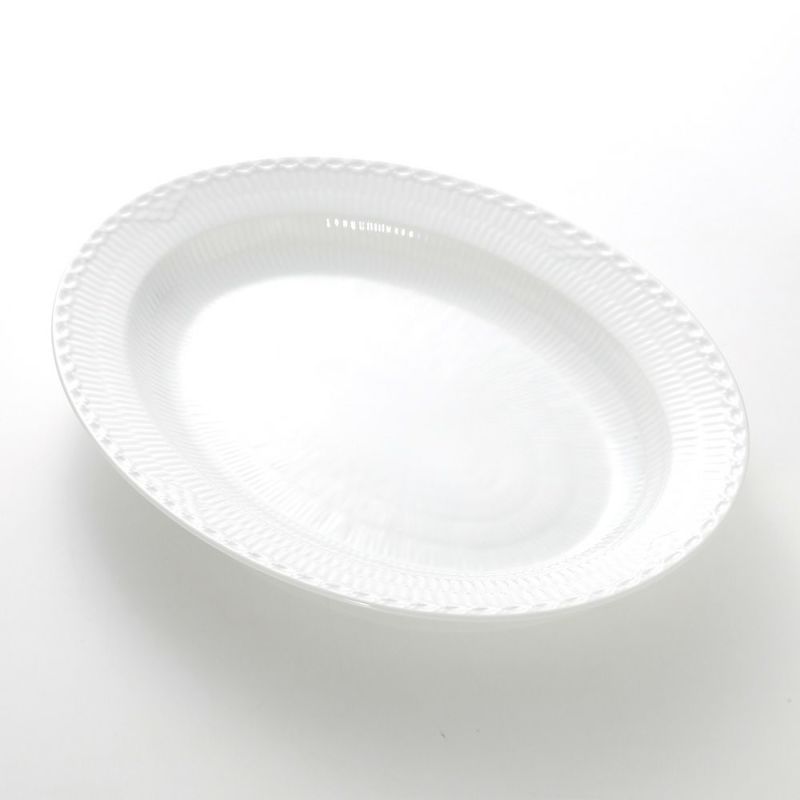 ロイヤルコペンハーゲン（Royal Copenhagen） ホワイト フルーテッド ハーフレース ディッシュ（楕円） 36.5×29cm 1128375／1017285