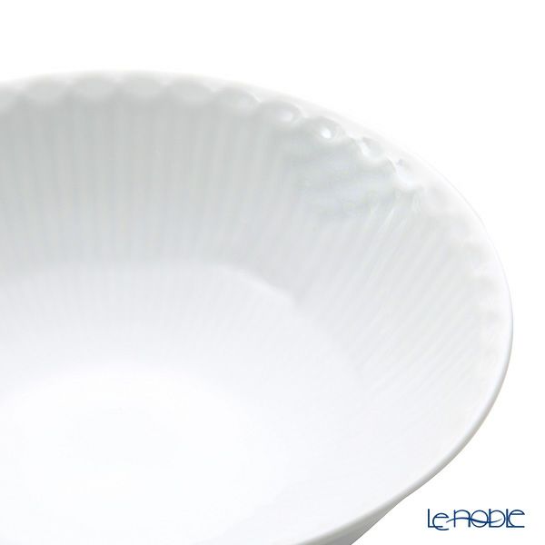 ロイヤルコペンハーゲン（Royal Copenhagen） ホワイト フルーテッド ハーフレース ボウル 5×16cm 1128574／1017288