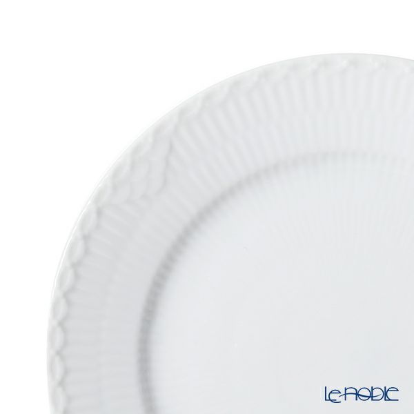 ロイヤルコペンハーゲン（Royal Copenhagen） ホワイト フルーテッド ハーフレース プレート（フラット） 19cm 1128620／1017293