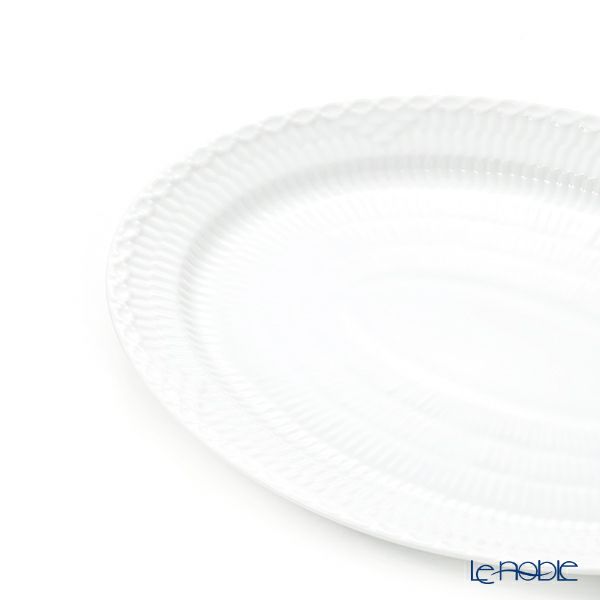 ロイヤルコペンハーゲン（Royal Copenhagen） ホワイト フルーテッド ハーフレース オーバルディッシュ 28cm 1128626／1016792