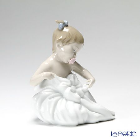 NAO ナオ お風呂上がりの女の子 02001337