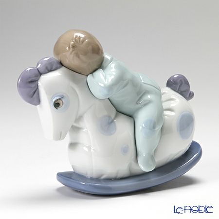 NAO ナオ 木馬でお昼寝 02001476