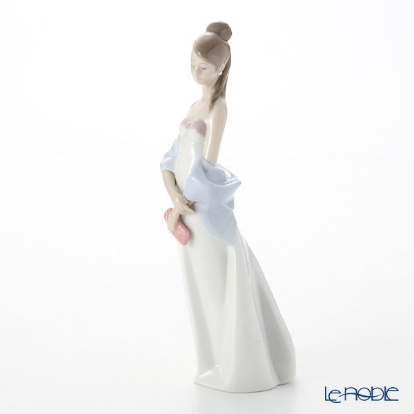 NAO ナオ 優雅にお出かけ 02001673（H26×10cm）