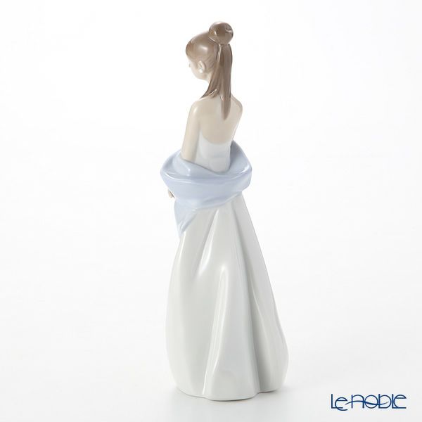 NAO ナオ 優雅にお出かけ 02001673（H26×10cm）