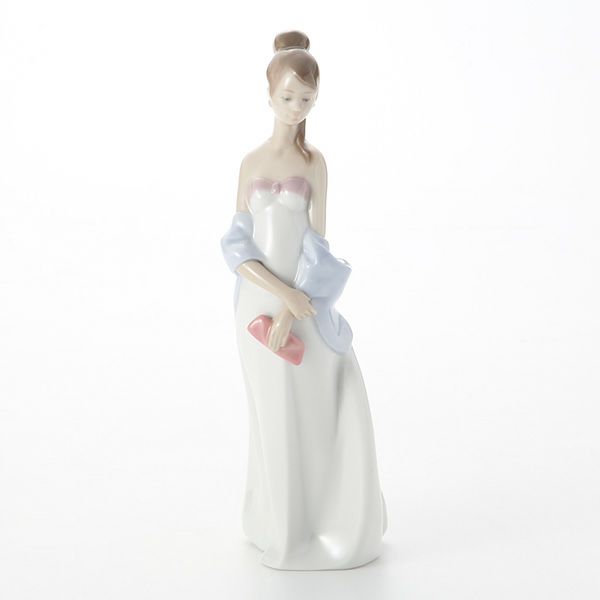 NAO ナオ 優雅にお出かけ 02001673（H26×10cm）