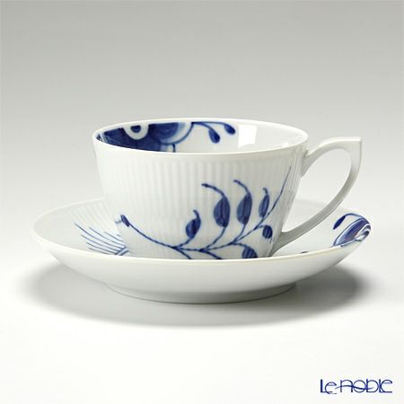 ロイヤルコペンハーゲン（Royal Copenhagen） ブルー フルーテッド メガ ティーカップ＆ソーサー 280ml 2381086／1017335