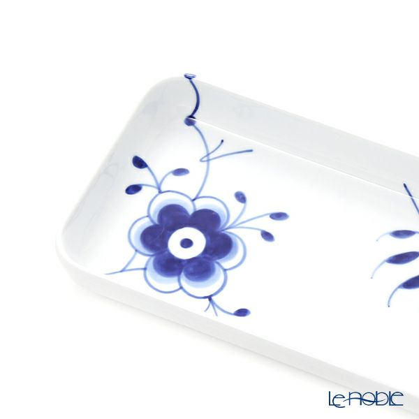 ロイヤルコペンハーゲン（Royal Copenhagen）ブルーフルーテッドメガ トレイ 36×12cm 2381378／1017345