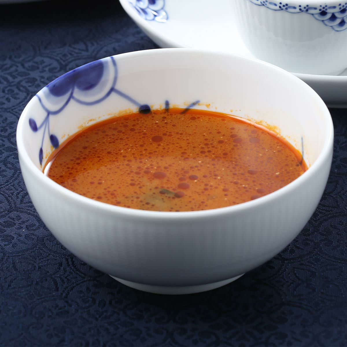 ロイヤルコペンハーゲン（Royal Copenhagen） ブルー フルーテッド メガ ボウル 13×H6cm 2381454／1017352