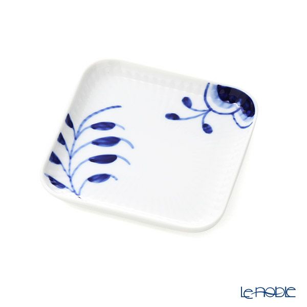 ロイヤルコペンハーゲン（Royal Copenhagen） ブルー フルーテッド メガ スモール スクエア ディッシュ 10x10cm 2381709／1027457