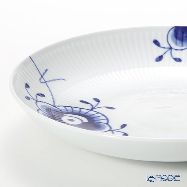 ロイヤルコペンハーゲン（Royal Copenhagen） ブルー フルーテッド メガ ディーププレート 25×H4cm 2381731／1016905