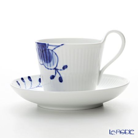ロイヤルコペンハーゲン（Royal Copenhagen） ブルー フルーテッド メガ ティーカップ＆ソーサー（ハイハンドル） 240ml 2382092／1016909