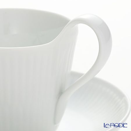 ロイヤルコペンハーゲン（Royal Copenhagen） ブルー フルーテッド メガ ティーカップ＆ソーサー（ハイハンドル） 240ml 2382092／1016909