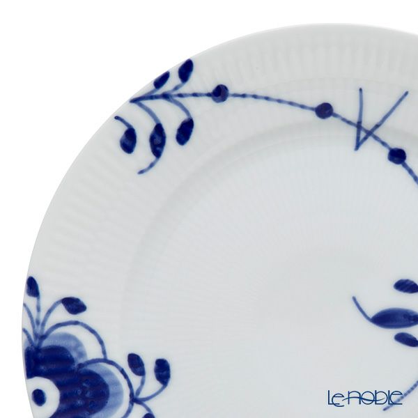ロイヤルコペンハーゲン（Royal Copenhagen） ブルー フルーテッド メガ デザートプレート 22cm No.2 2382622／1017365