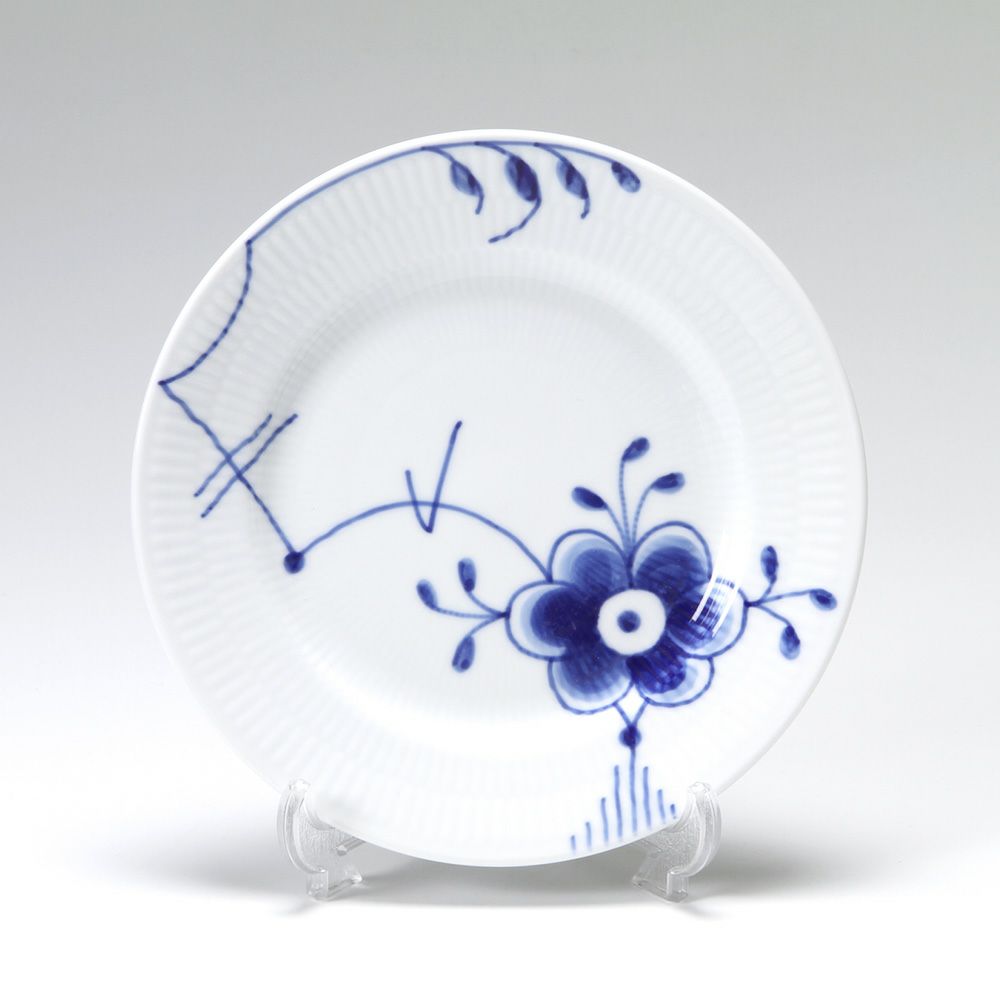 ロイヤルコペンハーゲン（Royal Copenhagen） ブルー フルーテッド メガ プレート 17cm 2386617／1017370