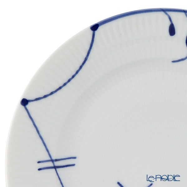 ロイヤルコペンハーゲン（Royal Copenhagen） ブルー フルーテッド メガ デザートプレート 22cm No.6 2386622／1017372