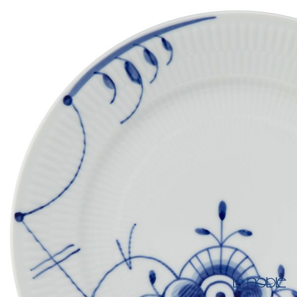 ロイヤルコペンハーゲン（Royal Copenhagen） ブルー フルーテッド メガ ディナープレート 27cm No.6 2386627／1017373