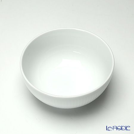 ロイヤルコペンハーゲン（Royal Copenhagen） ホワイト フルーテッド プレイン ボウル 13cm 2408454／1016934