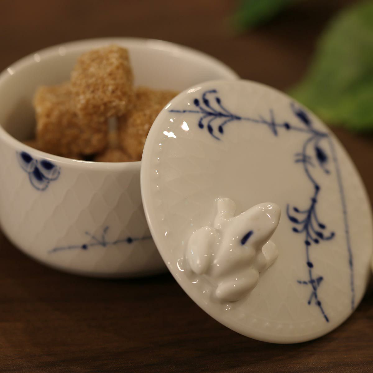 ロイヤルコペンハーゲン（Royal Copenhagen） ブルーパルメッテ ボックスラウンド 7cm 2500244／1017416