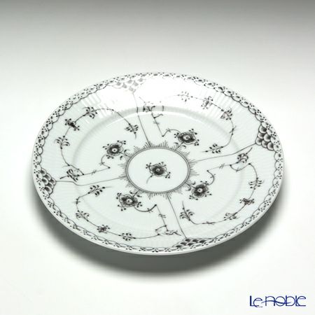 ロイヤルコペンハーゲン（Royal Copenhagen） ブラック フルーテッド ハーフレース プレート 22cm 2528622