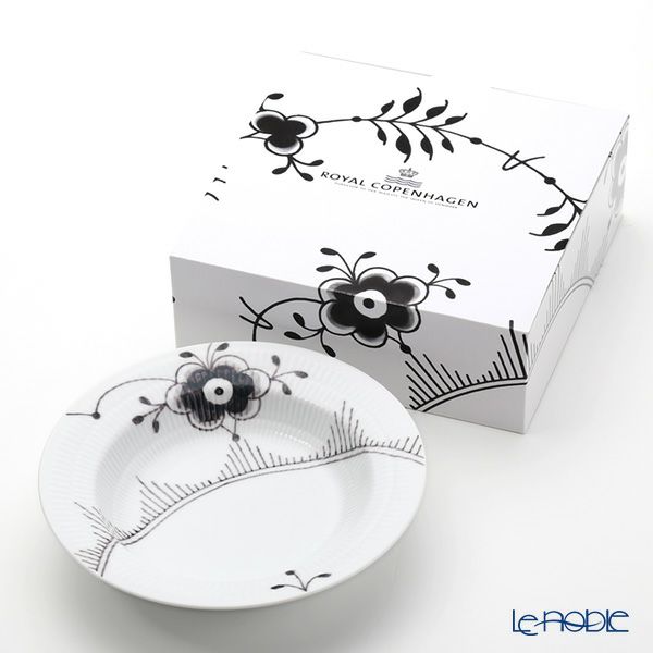 ロイヤルコペンハーゲン（Royal Copenhagen） ブラック フルーテッド メガ プレート（ディープ） 21cm 2541604／1017468