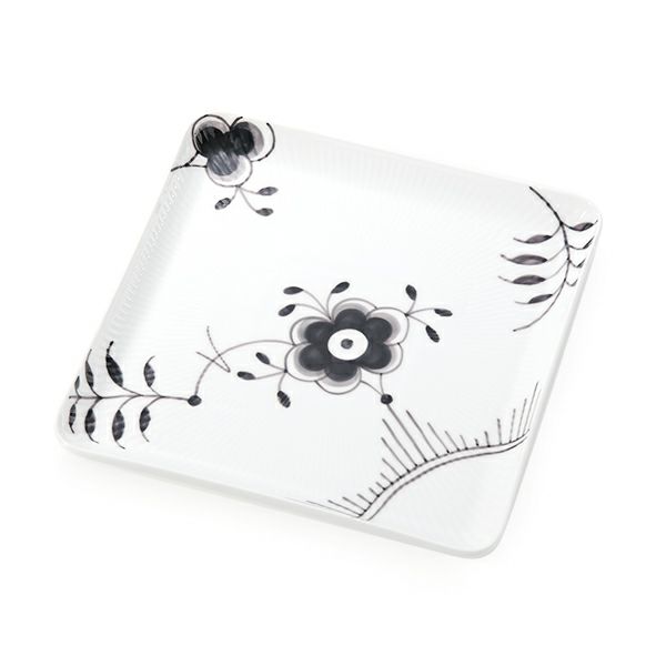 ロイヤルコペンハーゲン（Royal Copenhagen） ブラック フルーテッド メガ 2541720／1052399 スクエアディッシュ 20×20cm