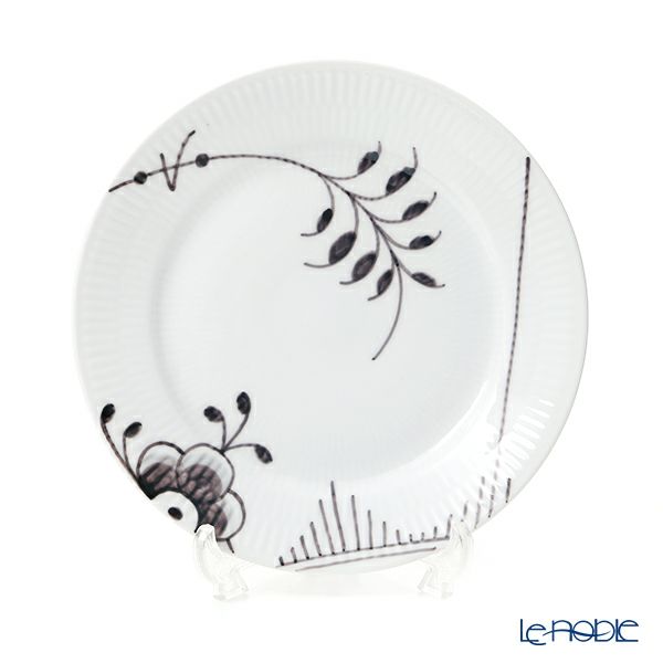 ロイヤルコペンハーゲン（Royal Copenhagen） ブラック フルーテッド メガ プレート 19cm 2542620／1017038
