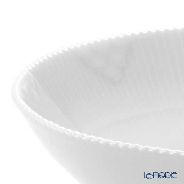 ロイヤルコペンハーゲン（Royal Copenhagen） ホワイトエレメンツ ボウル 18cm 2597575／1017493