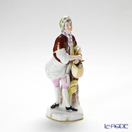 アウガルテン（AUGARTEN） フィギュリン（011210） サラミを売る商人 20.5cm 1011