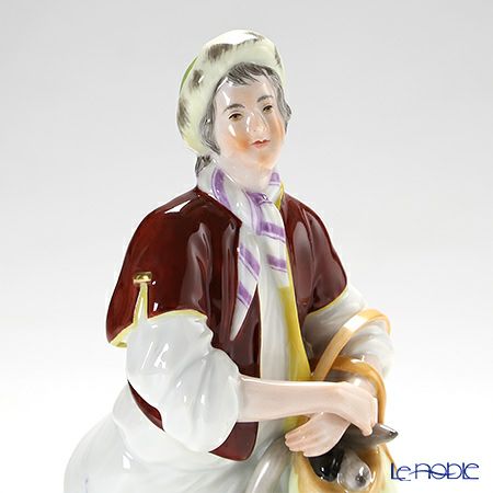 アウガルテン（AUGARTEN） フィギュリン（011210） サラミを売る商人 20.5cm 1011